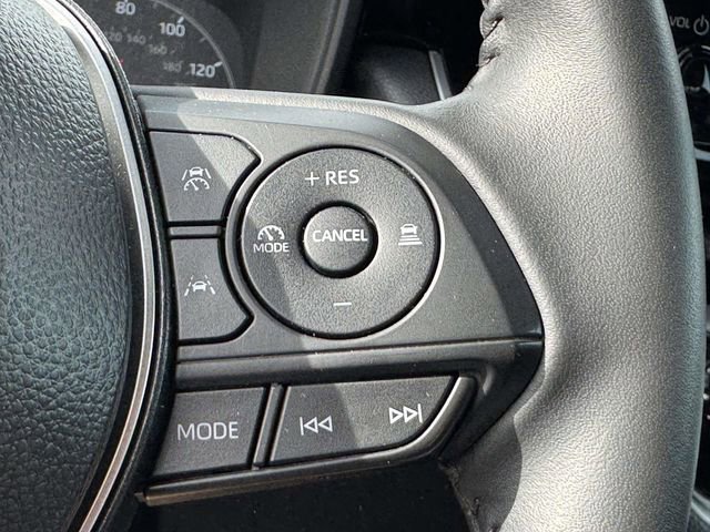 Used 2025 Toyota Corolla SE FWD image 30