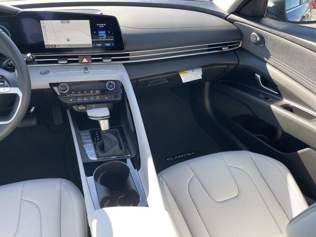 New 2026 Hyundai Elantra Limited FWD image 14