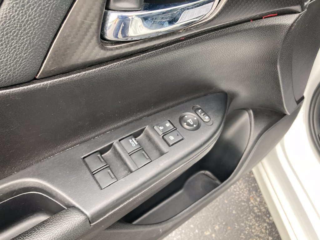 Used 2017 Honda Accord Sport image 14