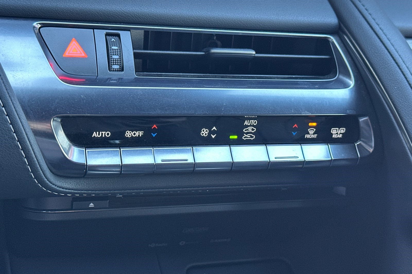 Certified 2021 Lexus LC 500 Convertible image 25