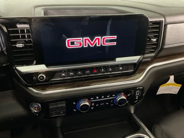 Used 2024 GMC Sierra 1500 Elevation w/ Elevation Premium Package AWD/4WD image 22