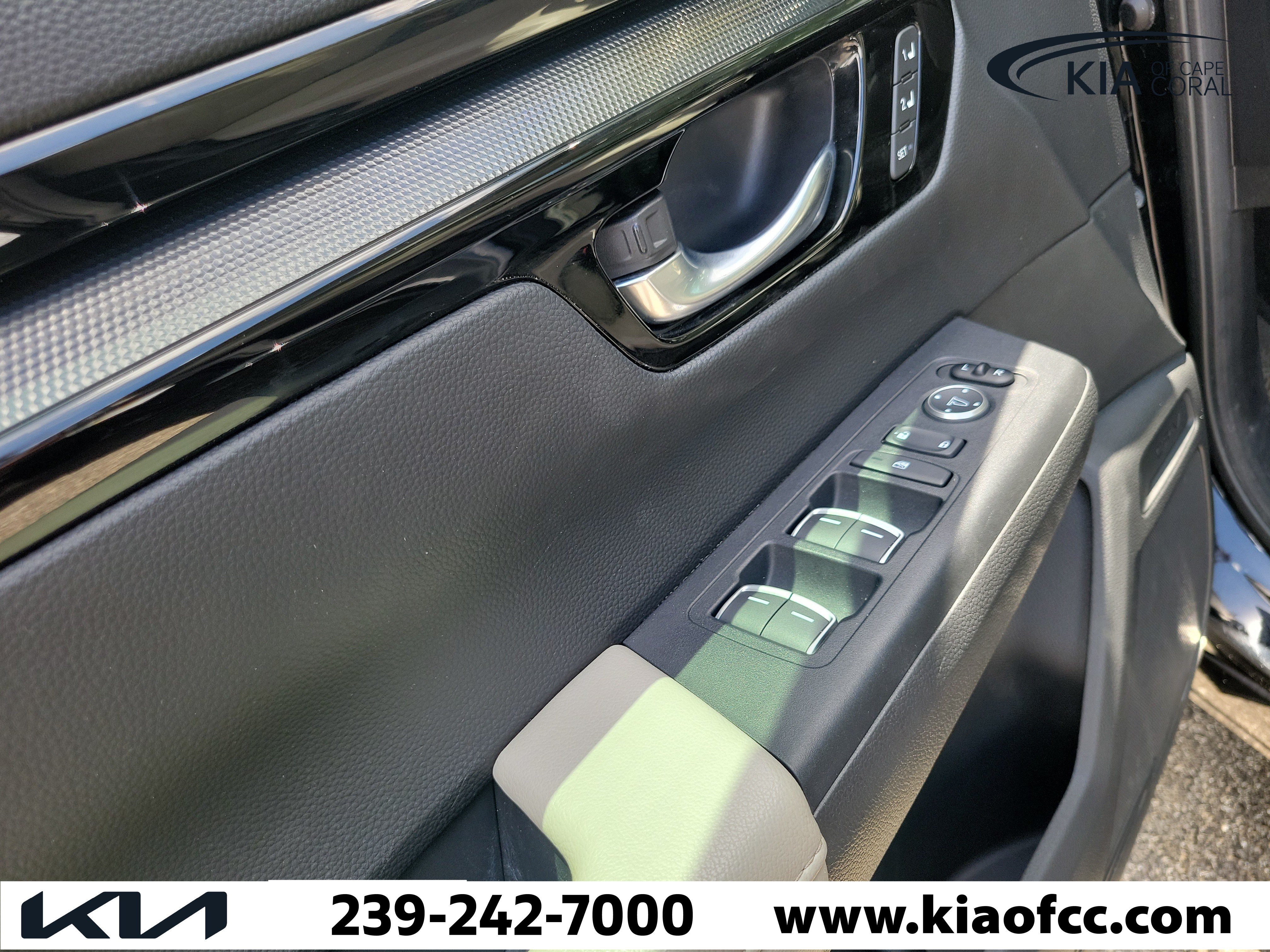 Used 2025 Honda CR-V EX-L image 21