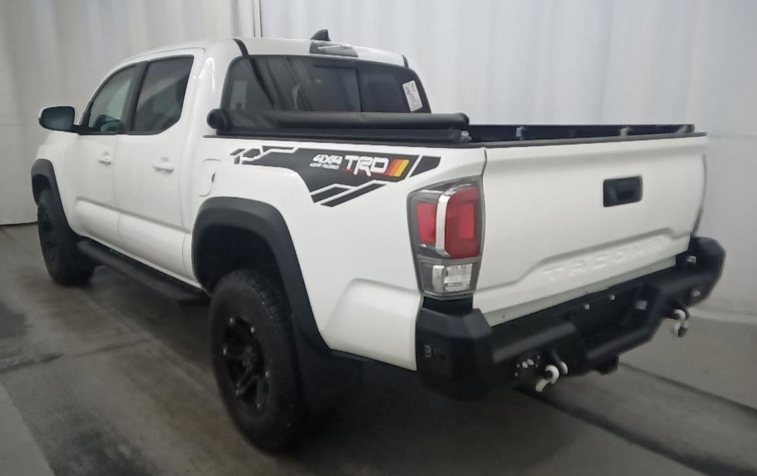 Used 2020 Toyota Tacoma TRD Sport AWD/4WD image 2