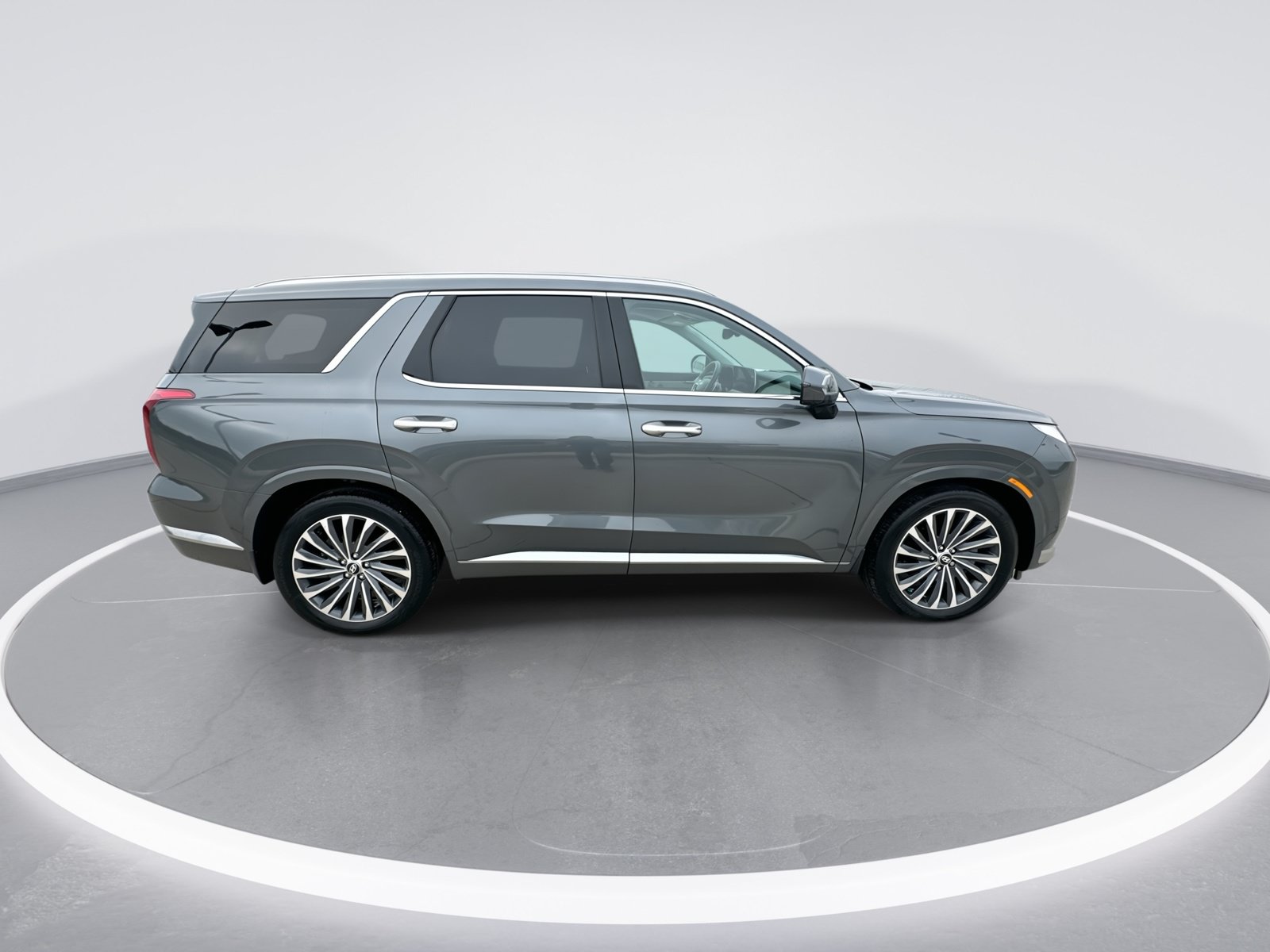 Used 2025 Hyundai Palisade Calligraphy AWD/4WD image 9