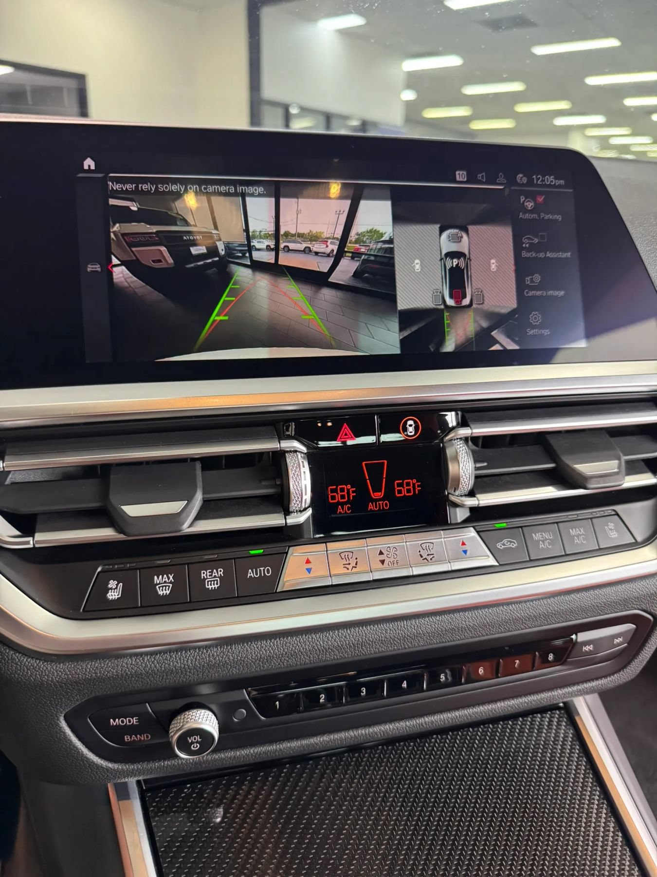 Used 2021 BMW M4 Competition w/ M Carbon Exterior Package RWD image 32