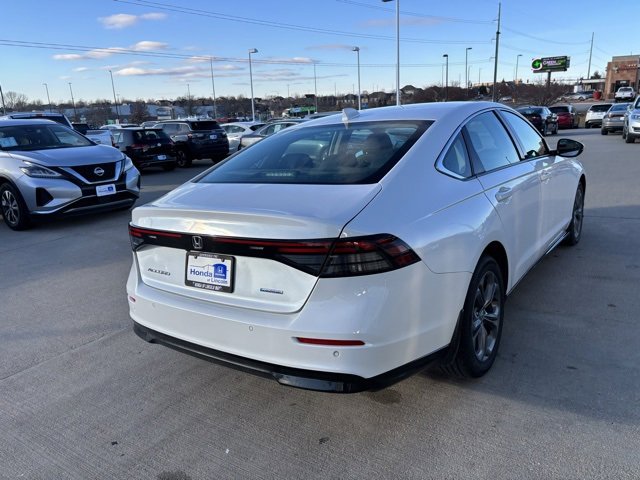 Used 2023 Honda Accord EX-L image 5