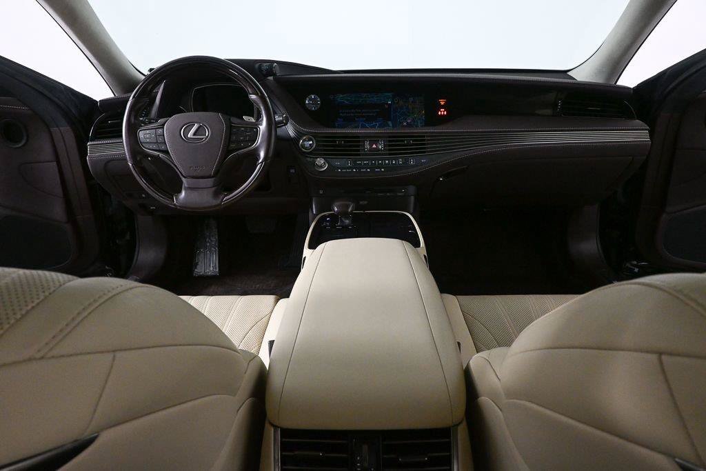 Used 2019 Lexus LS 500 AWD w/ Interior Upgrade Package image 16