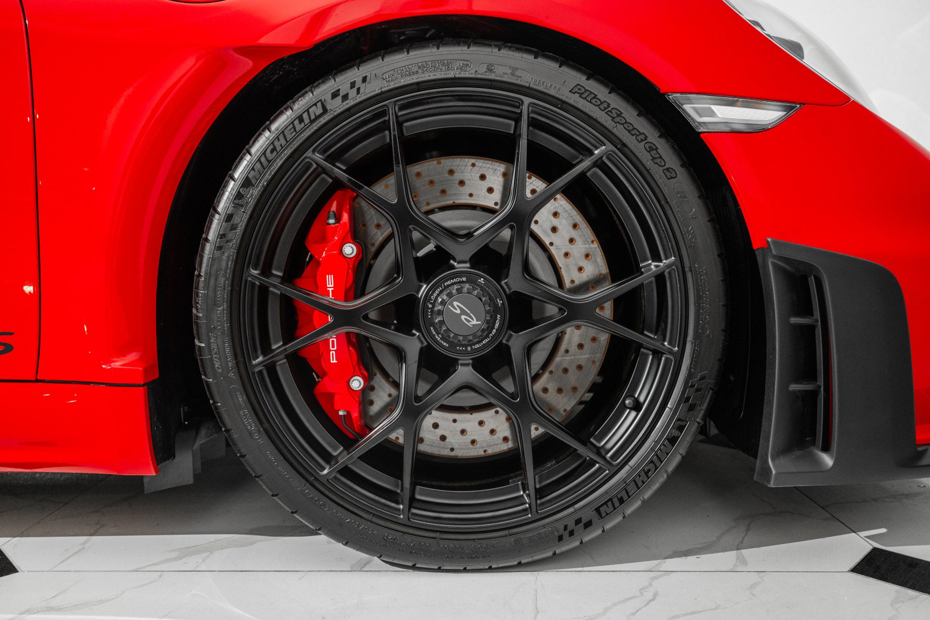 Used 2024 Porsche 718 Cayman GT4 RS image 15