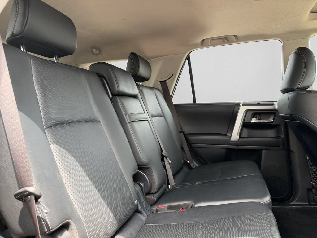 Used 2023 Toyota 4Runner Limited AWD/4WD image 32