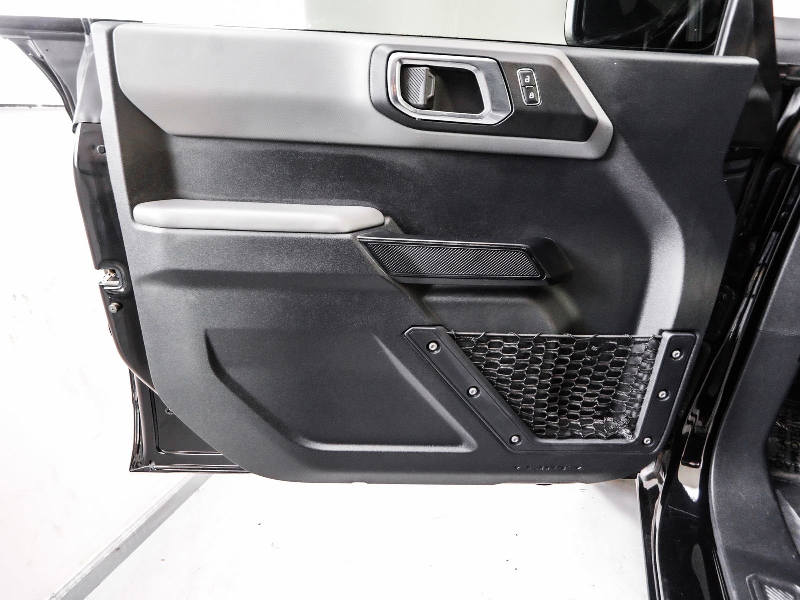 Used 2023 Ford Bronco Big Bend image 42