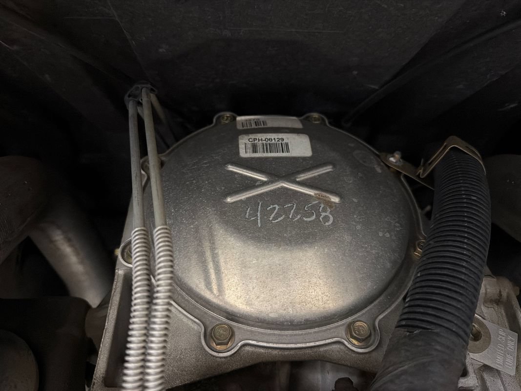 Used 2004 Chevrolet Corvette Convertible w/ Preferred Equipment Group RWD image 22