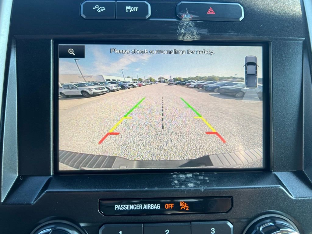 Used 2015 Ford F150 Lariat image 29