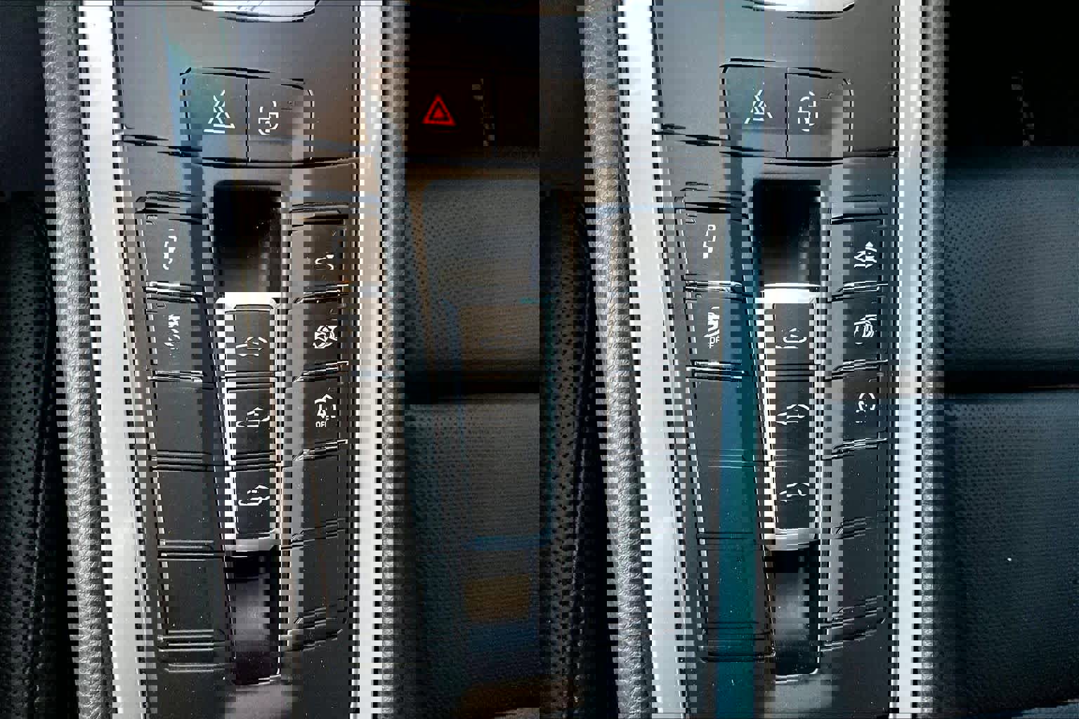 Used 2018 Porsche 911 Carrera image 29