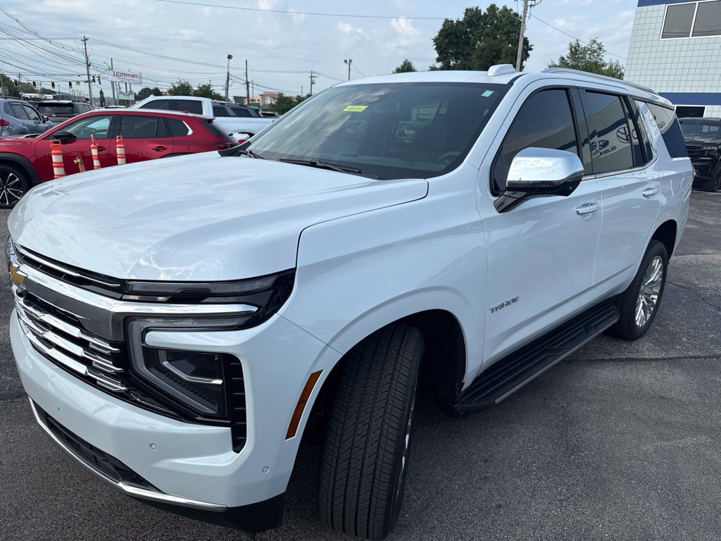 Used 2026 Chevrolet Tahoe Premier w/ Sun And Tow Package AWD/4WD image 7