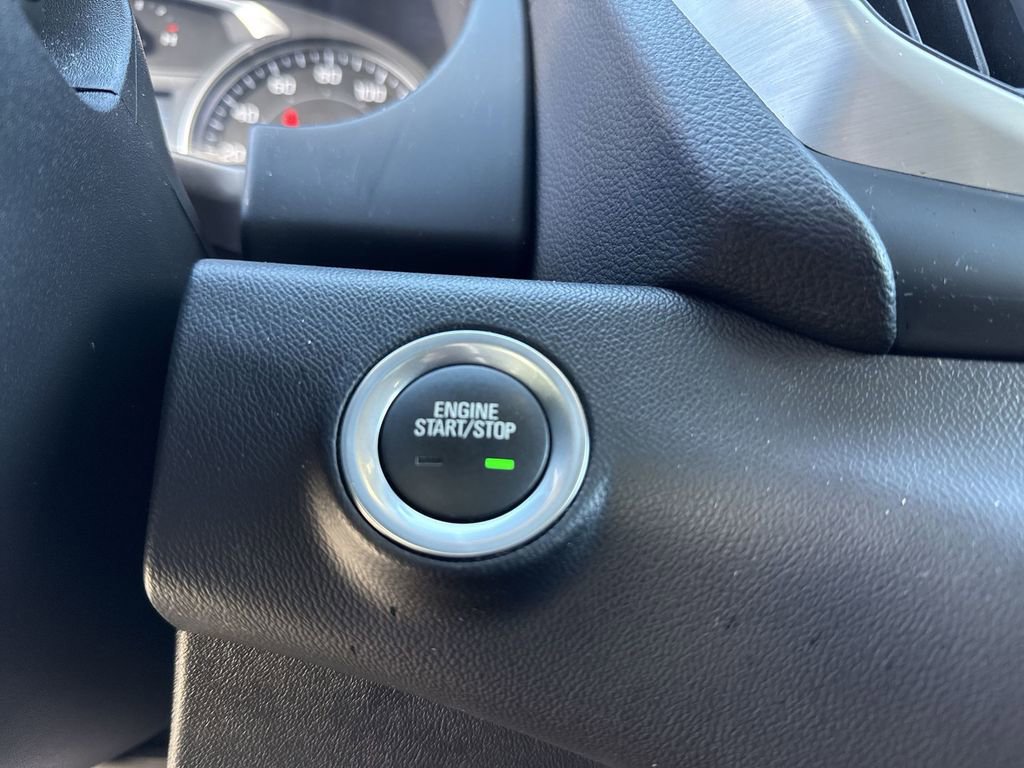 Used 2024 GMC Terrain SLE image 26