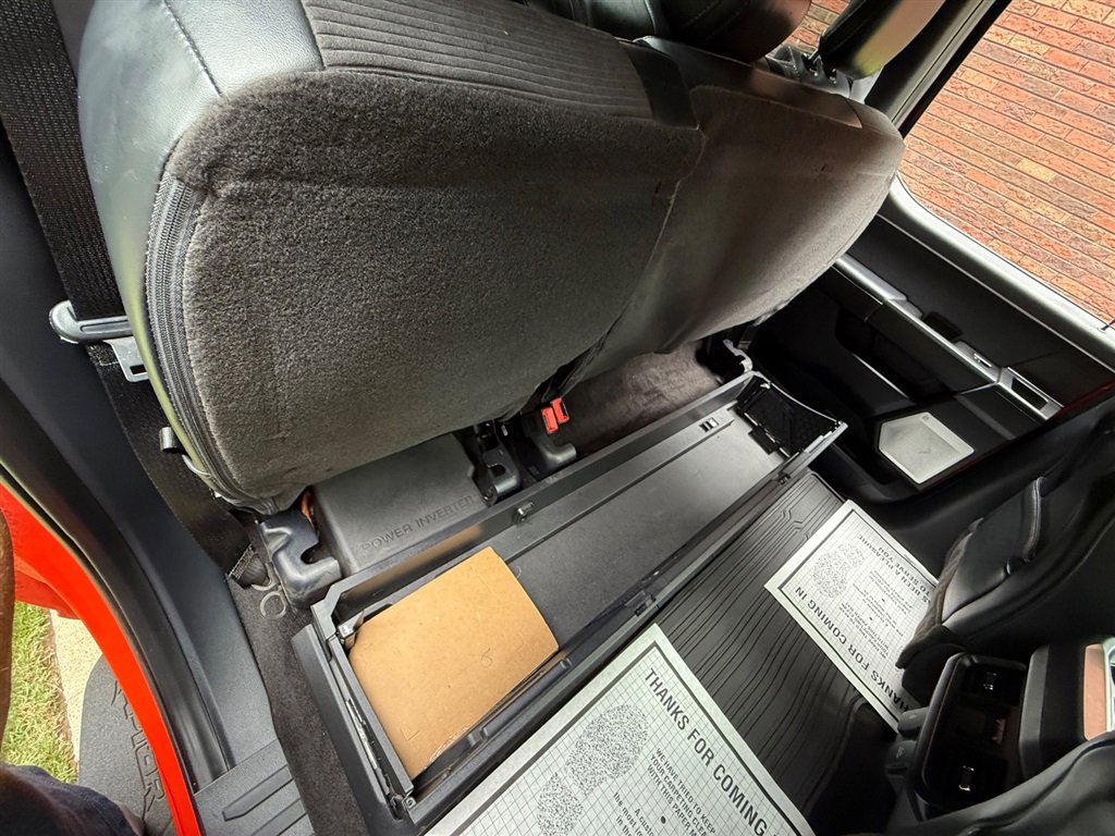 Used 2022 Ford F150 Raptor w/ Raptor 37 Performance Package AWD/4WD image 82