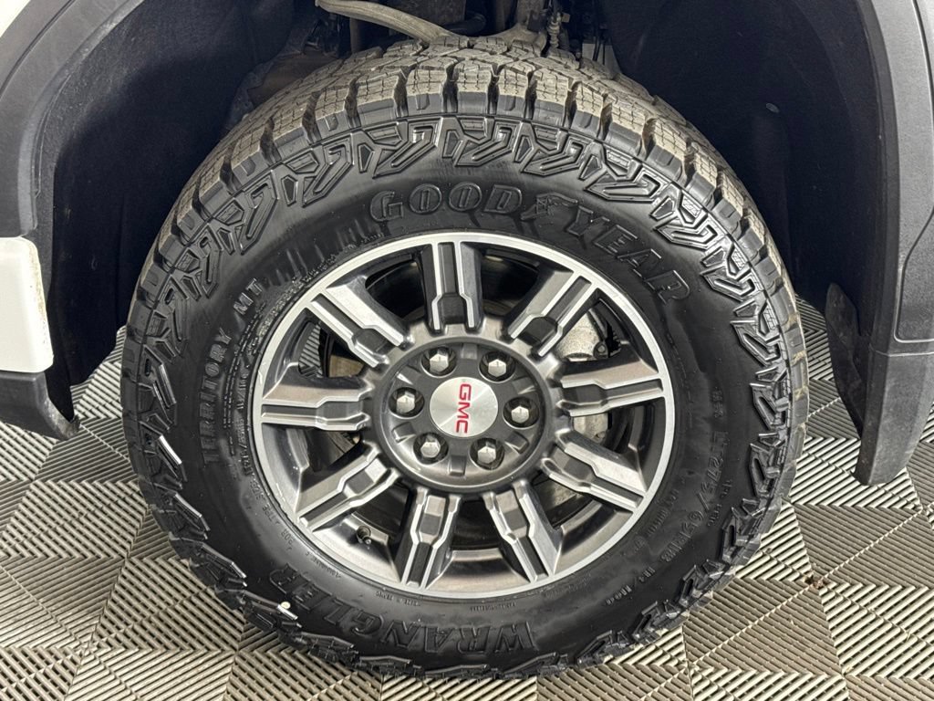 Certified 2025 GMC Sierra 1500 AT4 AWD/4WD image 46