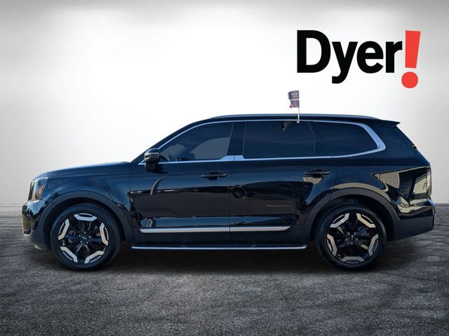 Used 2024 Kia Telluride EX image 7