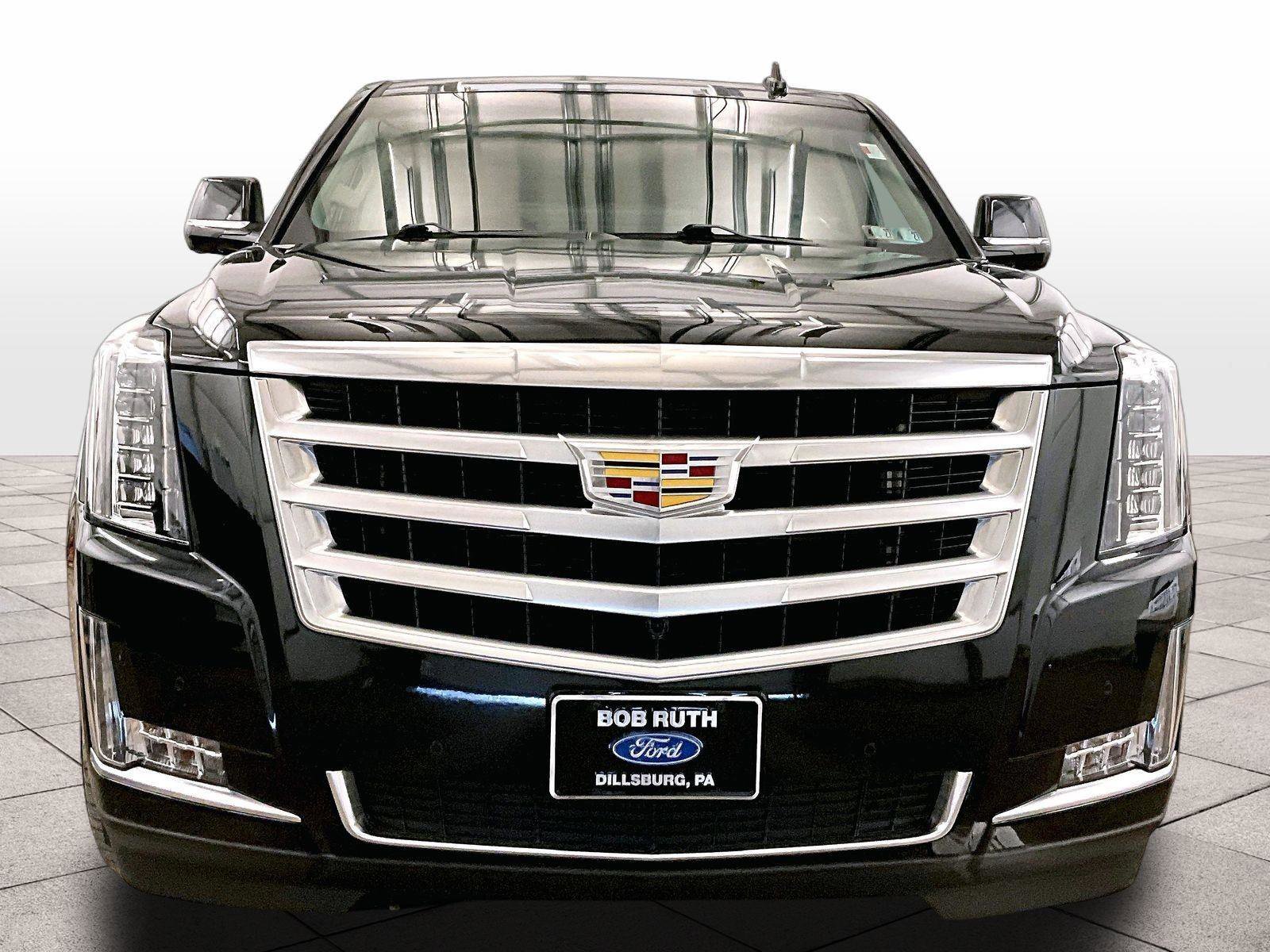Used 2015 Cadillac Escalade ESV Luxury image 3