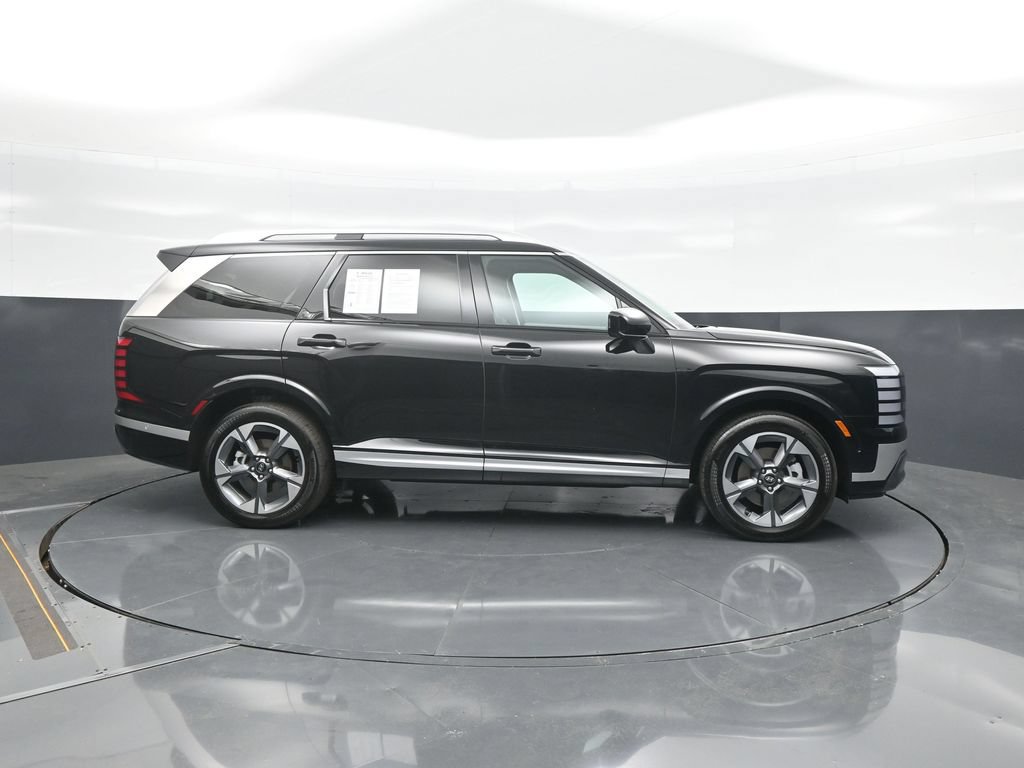 Used 2026 Hyundai Palisade Limited AWD/4WD image 8