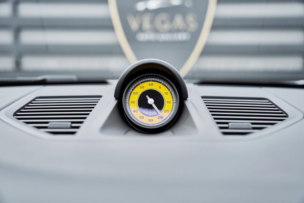 Used 2025 Porsche 911 Turbo S image 75