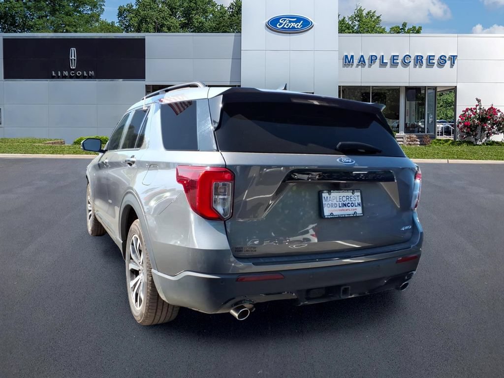 Used 2023 Ford Explorer ST-Line w/ Class IV Trailer Tow Package AWD/4WD image 3