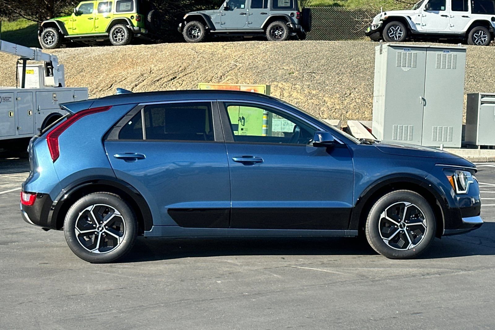 New 2026 Kia Niro SX image 3