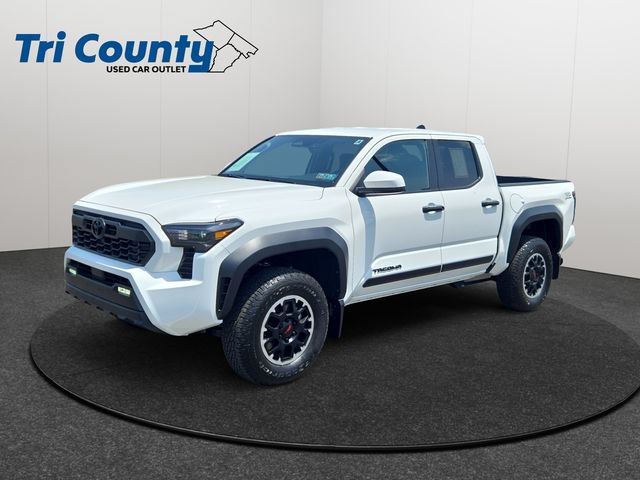 Certified 2026 Toyota Tacoma TRD Off-Road AWD/4WD image 3
