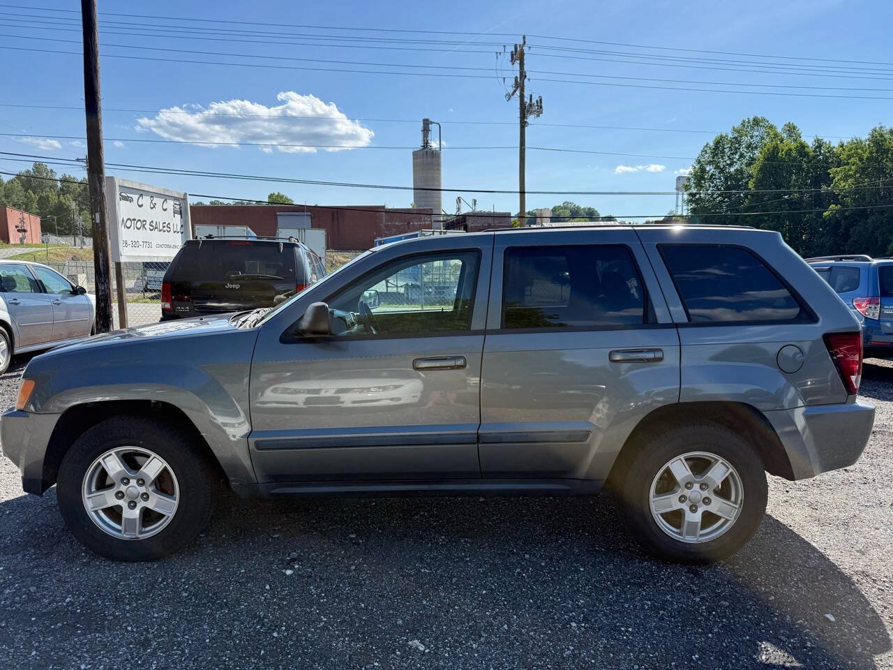 Used 2007 Jeep Grand Cherokee Laredo AWD/4WD image 7