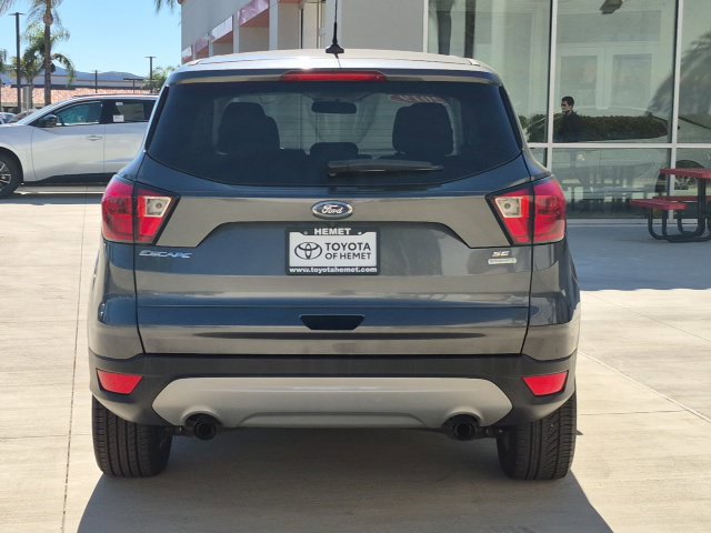 Used 2019 Ford Escape SE FWD image 6