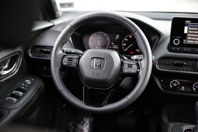 Certified 2025 Honda HR-V Sport image 27