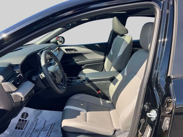 Certified 2026 Toyota Camry SE w/ Convenience Package image 15