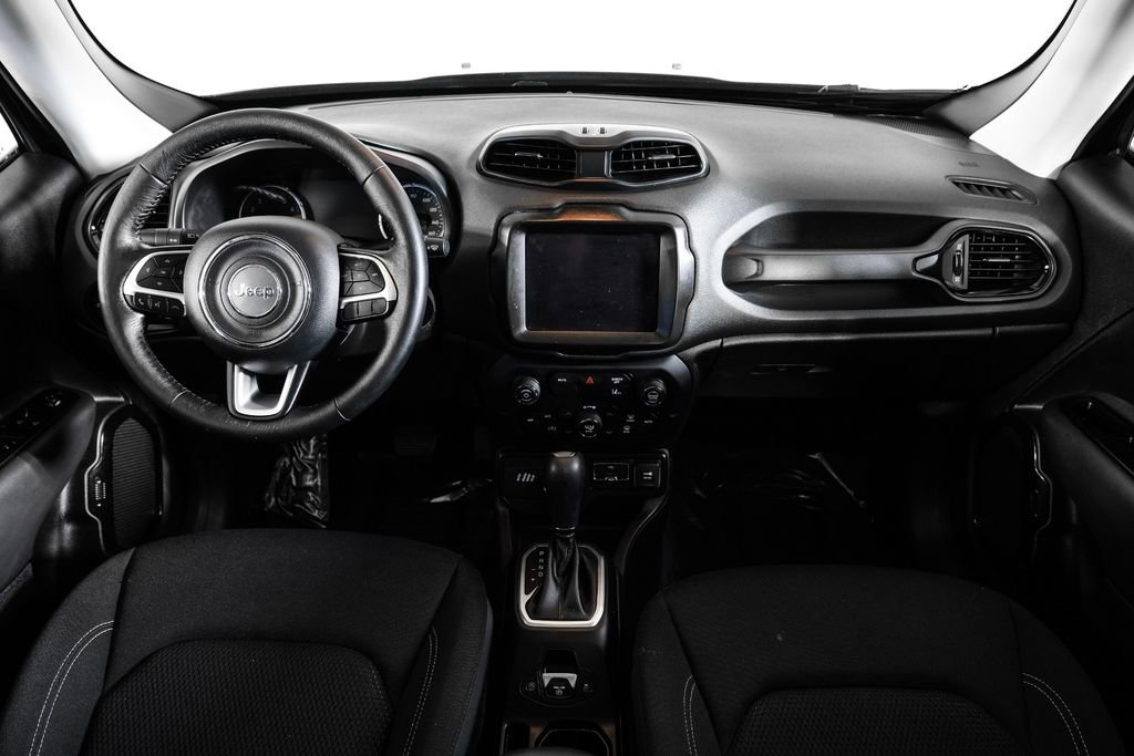 Used 2023 Jeep Renegade Altitude w/ Sun/Sound Group image 13