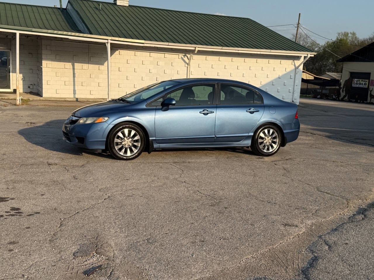 Used 2010 Honda Civic EX-L image 3