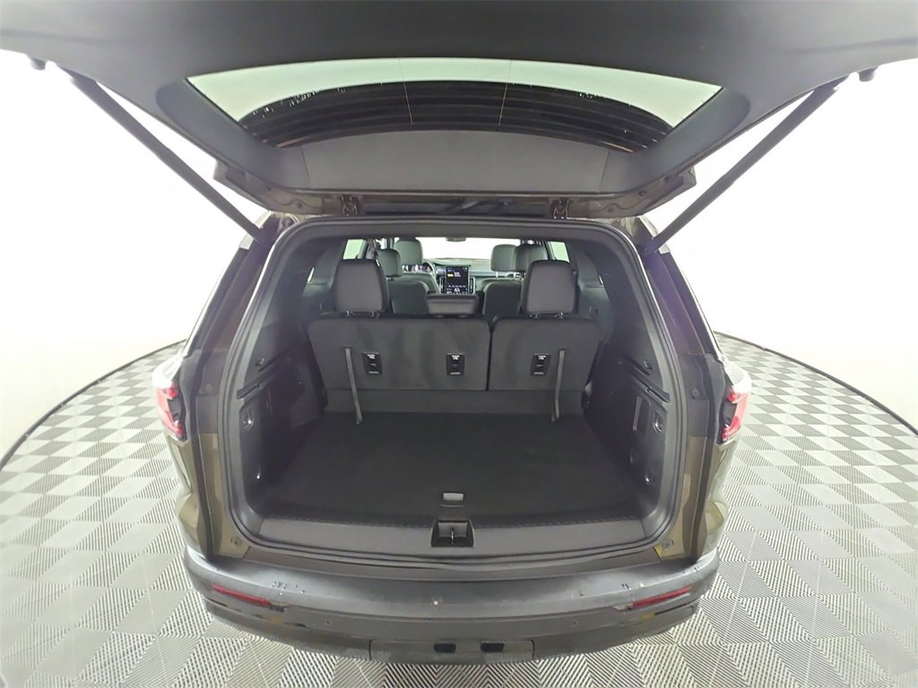 Certified 2025 GMC Acadia AT4 image 16