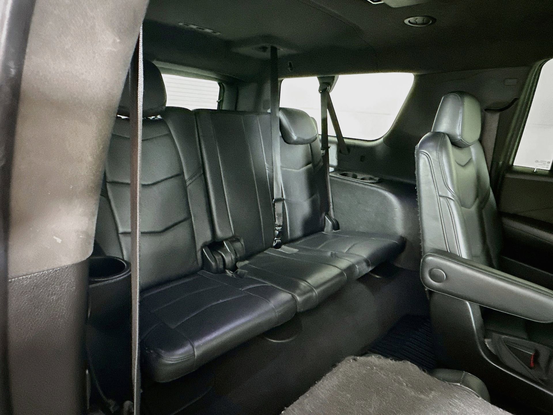 Used 2019 Cadillac Escalade ESV Platinum AWD/4WD image 31
