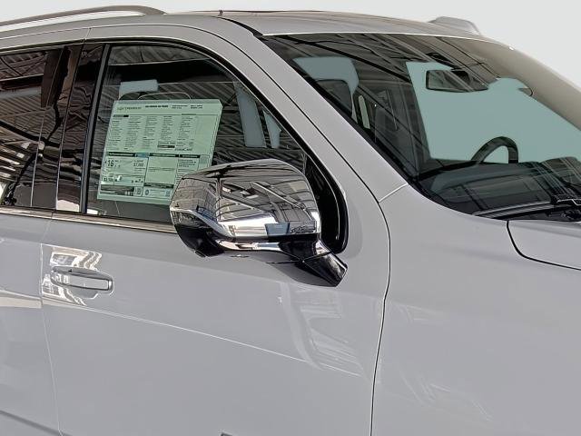 New 2026 Chevrolet Suburban Premier image 15