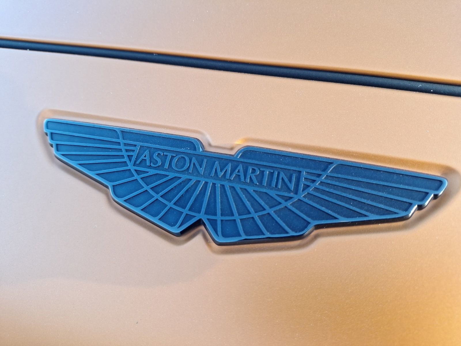 Used 2023 Aston Martin DBX 707 image 14