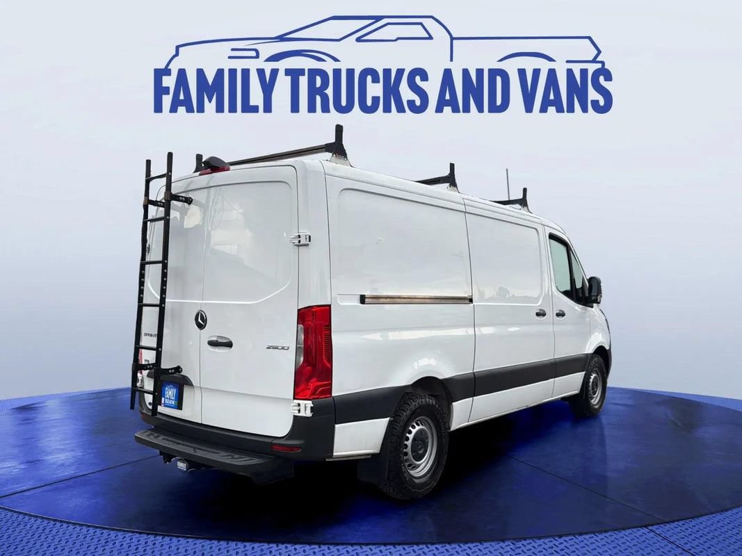Used 2021 Mercedes-Benz Sprinter 2500 image 5