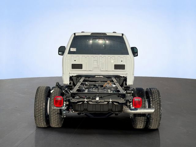 New 2026 Ford F550 4x4 Supercab Super Duty image 4