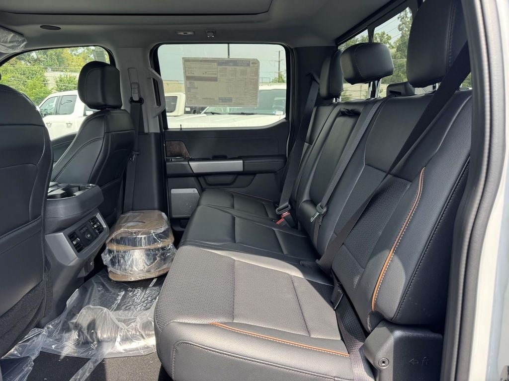 New 2026 Ford F350 Lariat w/ Lariat Ultimate Package AWD/4WD image 12