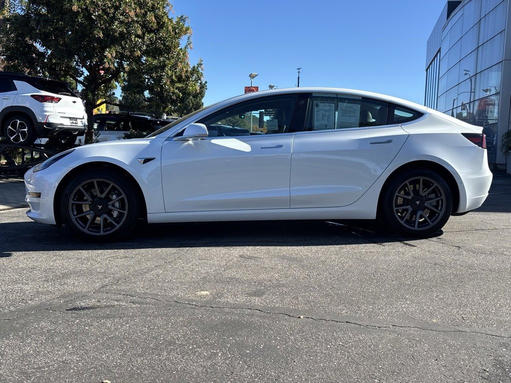 Used 2019 Tesla Model 3 Mid Range image 9