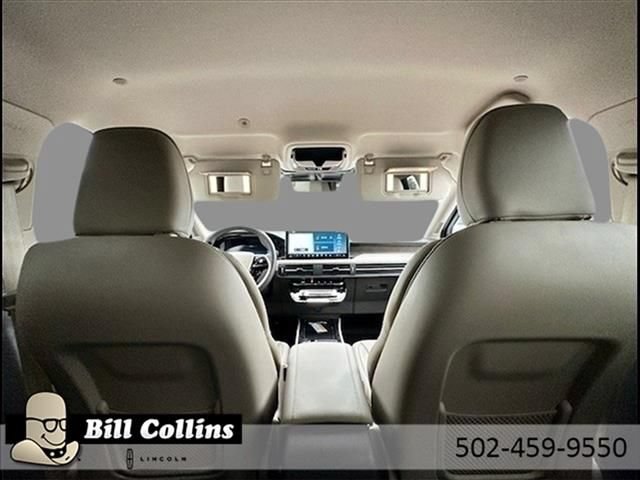 New 2024 Lincoln Corsair Reserve w/ Equipment Group 201A AWD/4WD image 23