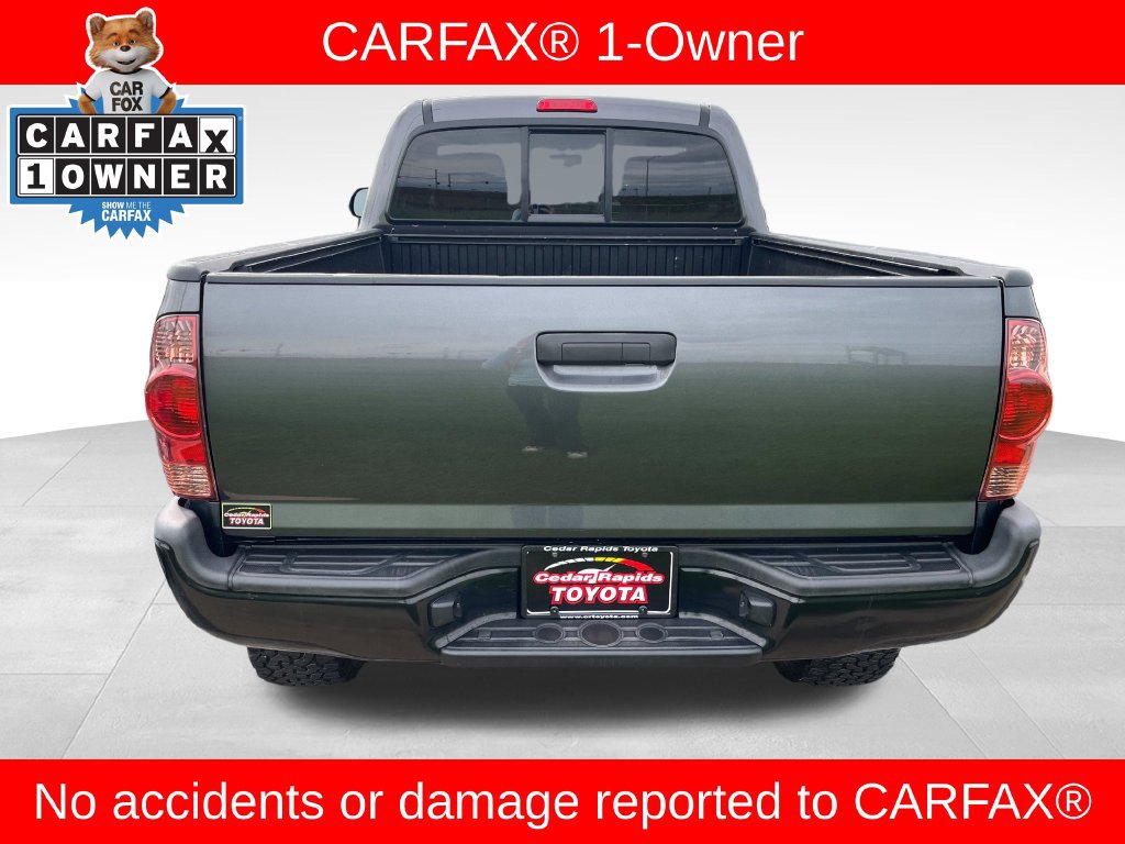 Used 2014 Toyota Tacoma 4x4 Regular Cab image 4