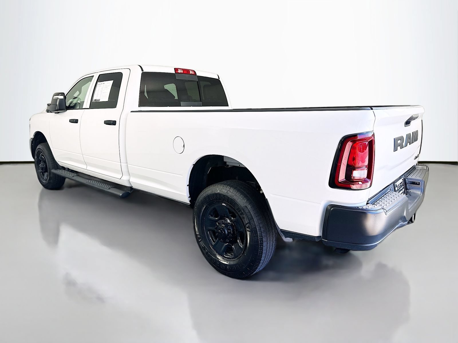 Used 2025 RAM 3500 Tradesman AWD/4WD image 5