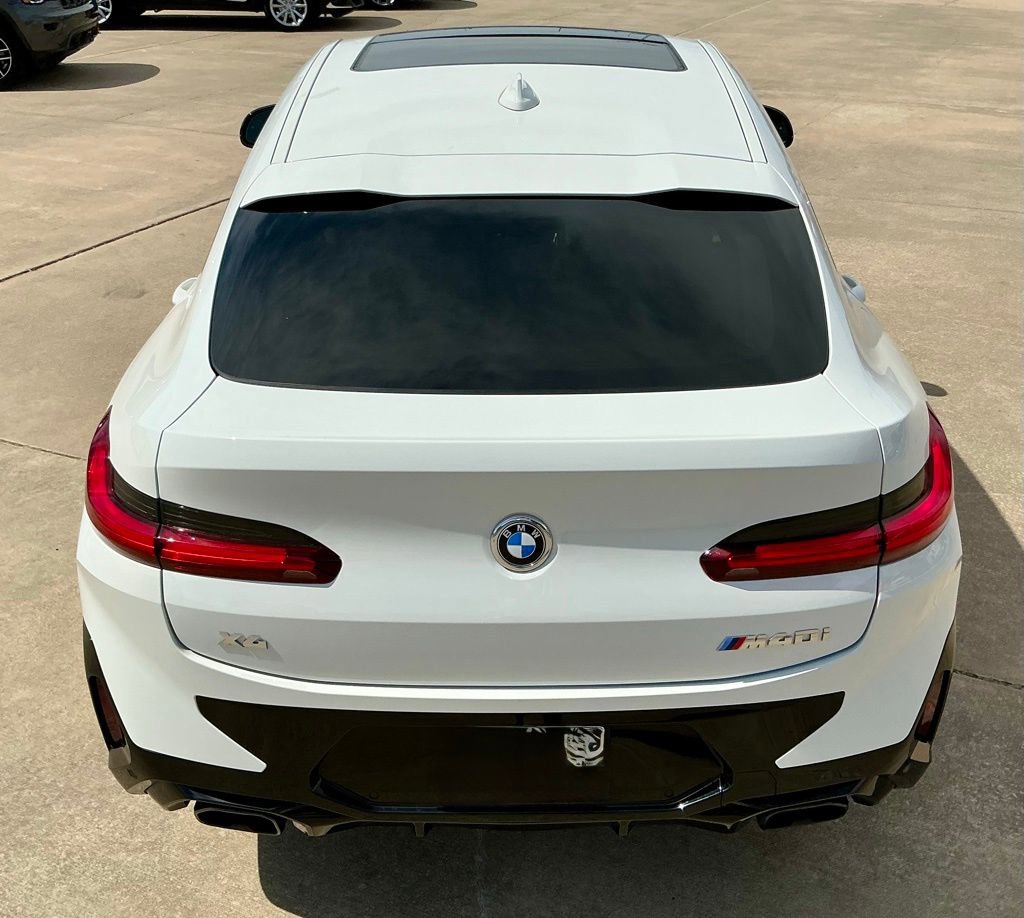 Used 2022 BMW X4 M40i AWD/4WD image 16