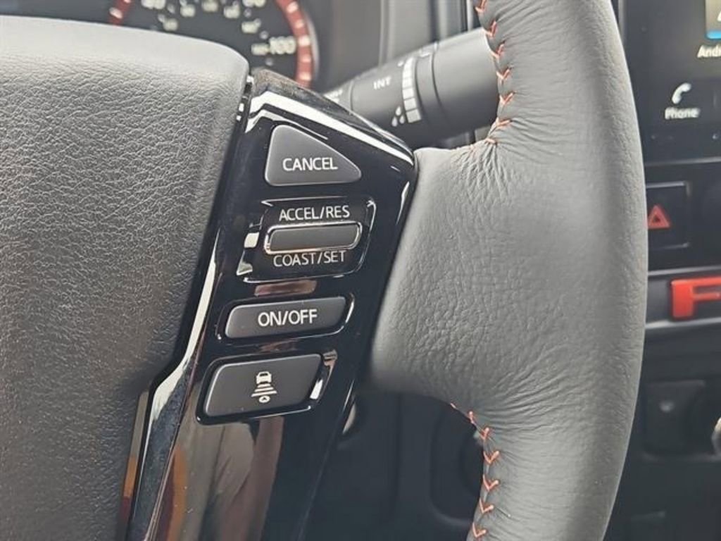 New 2025 Nissan Frontier PRO-4X image 13