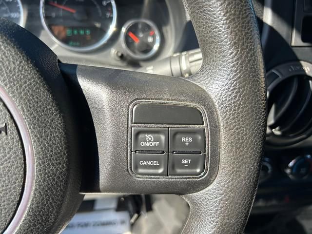 Used 2012 Jeep Wrangler Sport image 19