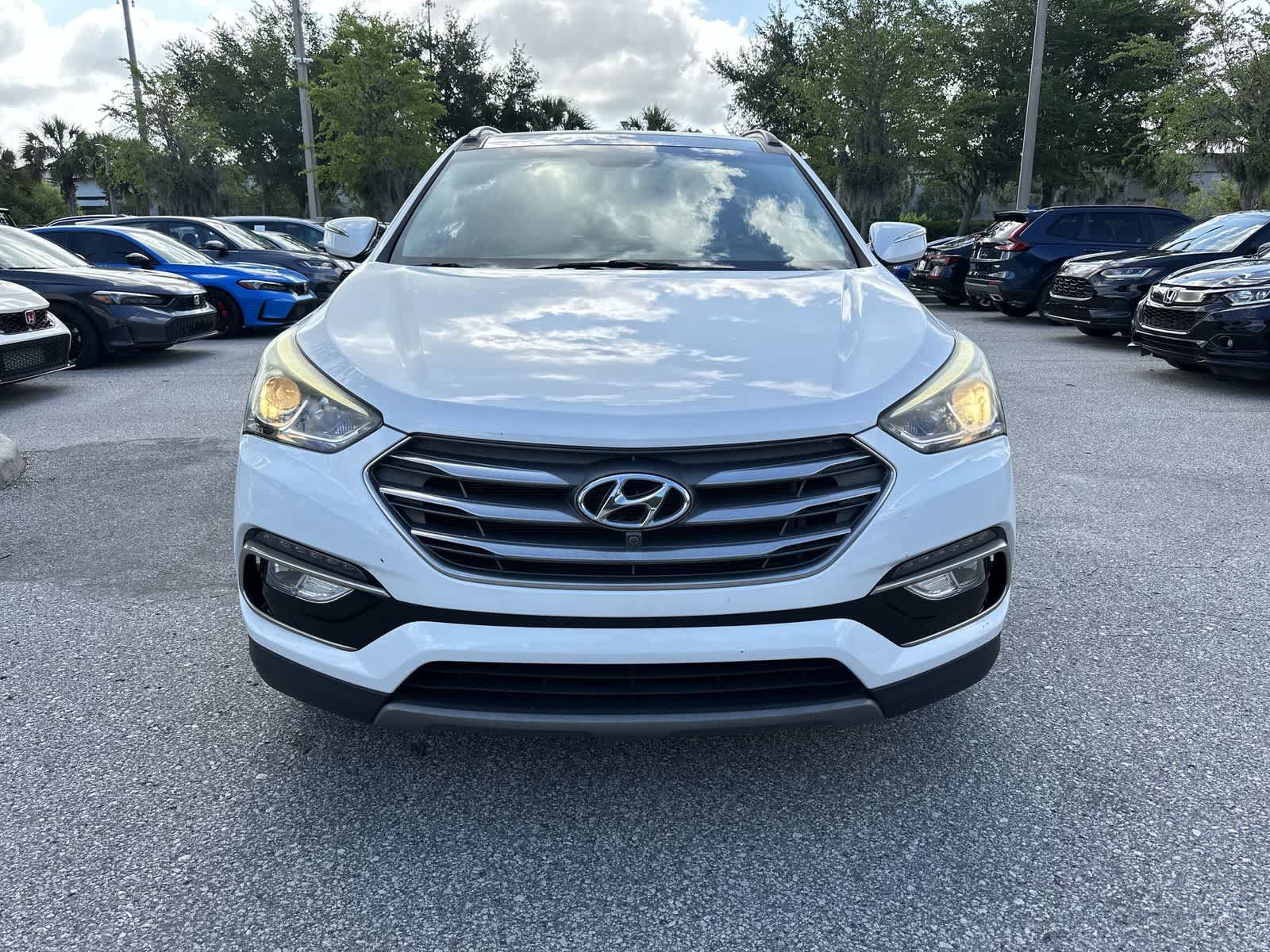 Used 2017 Hyundai Santa Fe Sport w/ 2.4L Tech Package 04 FWD image 9
