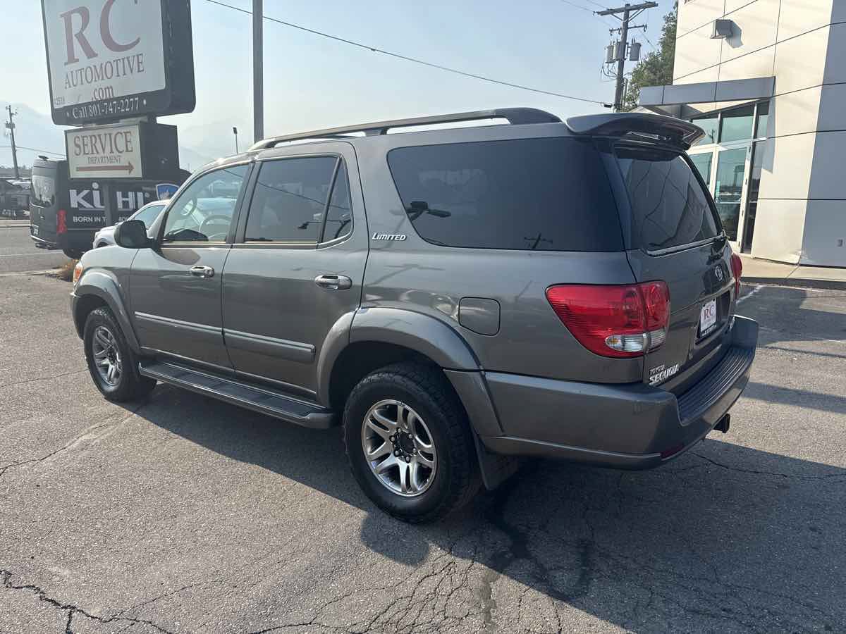 Used 2005 Toyota Sequoia Limited AWD/4WD image 8